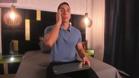 Snapshot of lucio__fox chatting on June 2026 11:52:02 AM Lucio online show from June 2026 11:52:02 AM