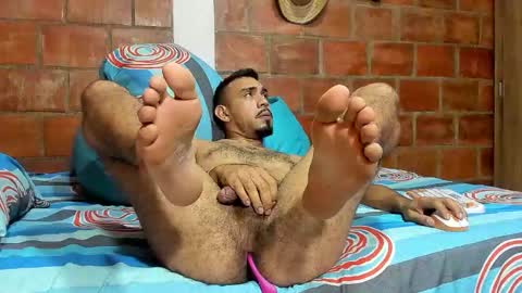 luck_andrew online show from December 2025 12:09:01 PM