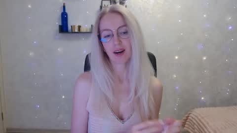 Arina online show from March 2026 04:57:02 PM