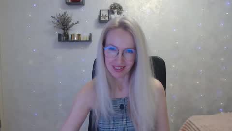 Arina online show from March 2026 05:25:01 PM