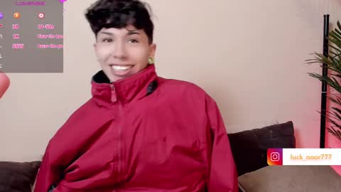 Noor online show from March 2025 09:51:01 PM