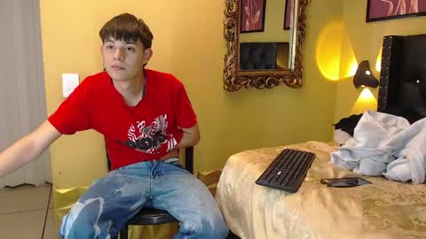 Snapshot of luckk_ chatting on April 2026 05:05:01 AM luckk_ online show from April 2026 05:05:01 AM