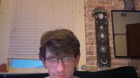 lucky_bme online show from April 2026 12:33:01 AM