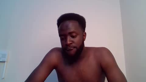 Snapshot of luckycharly chatting on March 2026 10:13:02 PM MASTER DOM online show from March 2026 10:13:02 PM