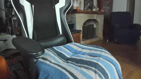 Lucky online show from November 2025 09:32:02 AM