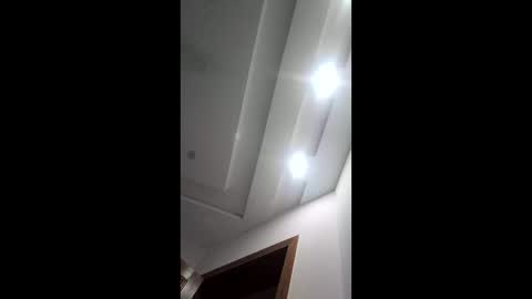 luckyfalcon2022 online show from December 2025 10:11:02 AM