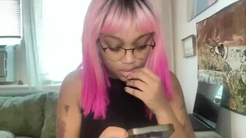 Snapshot of luckylaci777 chatting on October 2025 05:08:01 PM luckylaci777 online show from October 2025 05:08:01 PM