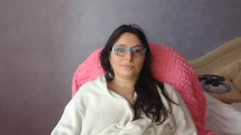luckylinda23 online show from February 2026 12:01:02 PM