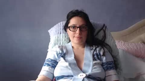 luckylinda23 online show from March 2026 11:37:02 AM