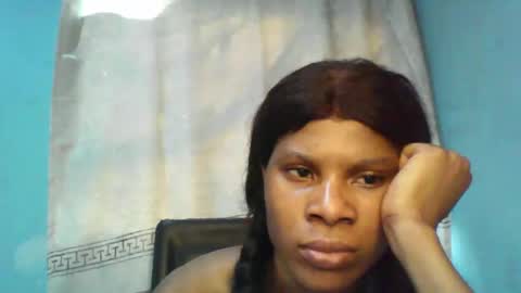 Snapshot of luckymadequeen chatting on January 2025 08:56:01 AM Gloria online show from January 2025 08:56:01 AM