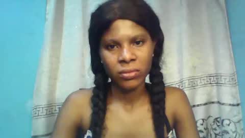 Snapshot of luckymadequeen chatting on January 2025 05:22:01 AM Gloria online show from January 2025 05:22:01 AM