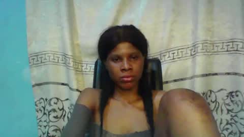 Snapshot of luckymadequeen chatting on March 2025 11:58:02 PM Gloria online show from March 2025 11:58:02 PM