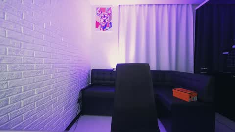 Snapshot of luckysam6 chatting on December 2024 11:25:02 PM SAMMY online show from December 2024 11:25:02 PM