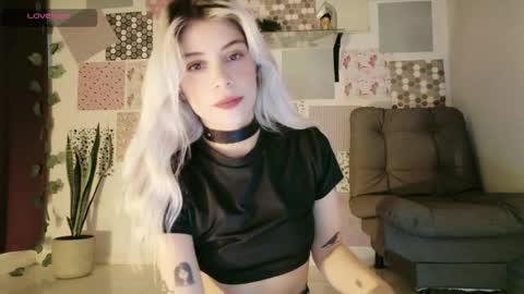 Snapshot of luckysapphire777 chatting on May 2026 01:16:02 PM luckysapphire777 online show from May 2026 01:16:02 PM