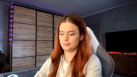 EmmaEmbers online show from April 2026 03:06:01 PM