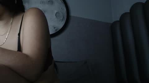 Snapshot of lucy__23 chatting on February 2026 04:43:01 PM online show from February 2026 04:43:01 PM