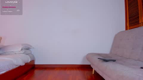Snapshot of lucy__77 chatting on March 2025 06:01:02 PM Hello my name is Lucy nice to meet you thumb up is important for me kisses online show from March 2025 06:01:02 PM