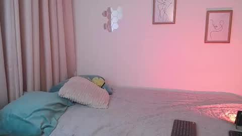 Lucia online show from November 2025 01:16:02 AM