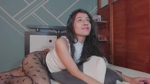 Lucy Herrera online show from February 2026 12:27:02 AM