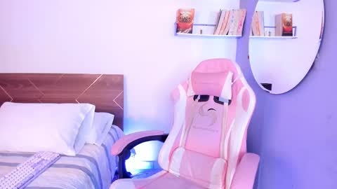 Your Lucy online show from February 2025 03:03:01 AM