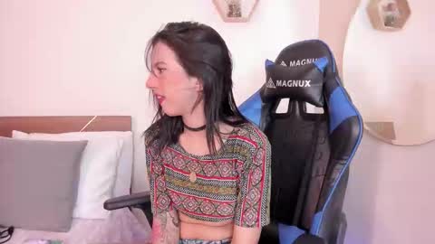 Your Lucy online show from October 2025 04:56:01 AM