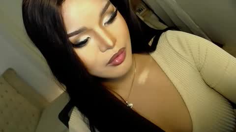    MONA    online show from January 2025 06:13:01 AM