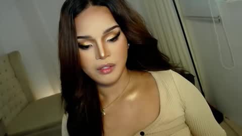    MONA    online show from February 2025 12:04:02 AM