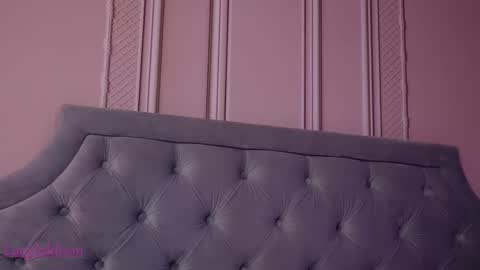 LucyAddison online show from November 2025 03:49:01 AM