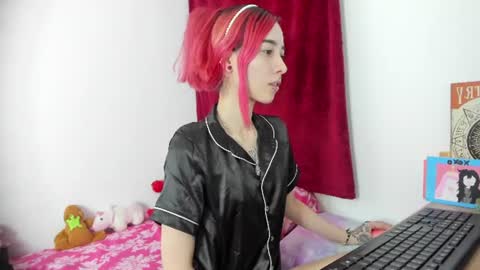 lucyblood online show from July 2026 04:08:02 AM