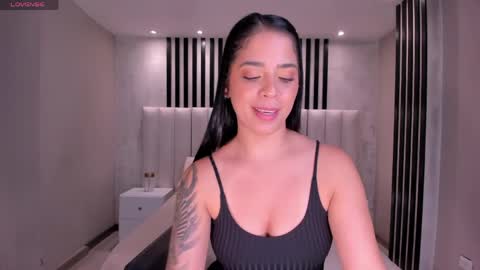 Lucy online show from May 2026 04:42:01 AM