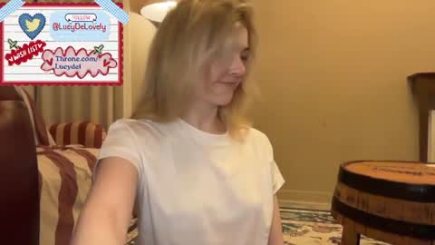 Snapshot of lucydelovely chatting on July 2026 11:23:02 PM Lucy online show from July 2026 11:23:02 PM
