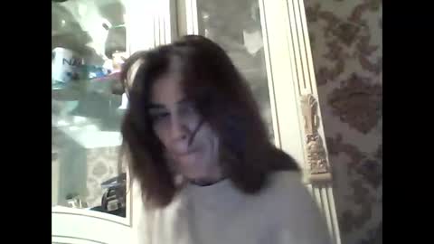 Snapshot of lucydoorbell chatting on September 2025 07:05:01 PM lucydoorbell online show from September 2025 07:05:01 PM