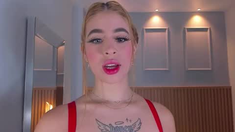 L U C Y  online show from November 2025 12:48:02 PM