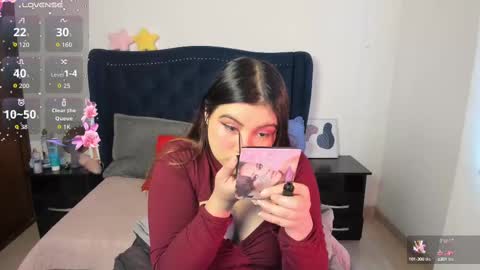 Snapshot of lucypetit chatting on September 2025 12:49:02 PM Lucy Petit online show from September 2025 12:49:02 PM