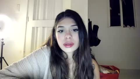 lucyportman online show from May 2026 09:59:02 AM