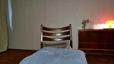 Lucy online show from March 2026 05:57:02 AM