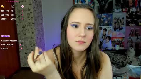 Lucy Rose online show from September 2025 06:11:02 PM