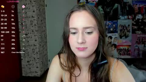 Lucy Rose online show from October 2025 03:15:01 AM