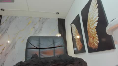 Luciana online show from January 2025 12:49:02 AM