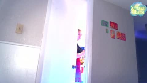 Snapshot of lucywants chatting on July 2026 02:07:02 AM Goddess Lucy lucywants online show from July 2026 02:07:02 AM