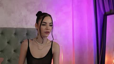 Snapshot of lucywilow chatting on April 2026 03:53:01 AM LucyWillow online show from April 2026 03:53:01 AM