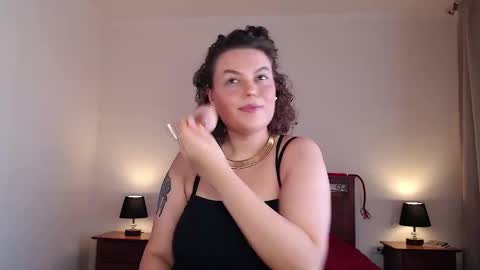 Call me Lucy online show from October 2025 06:36:02 AM