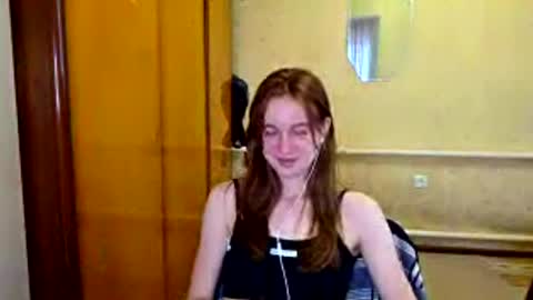 Sofia online show from May 2026 06:08:01 AM