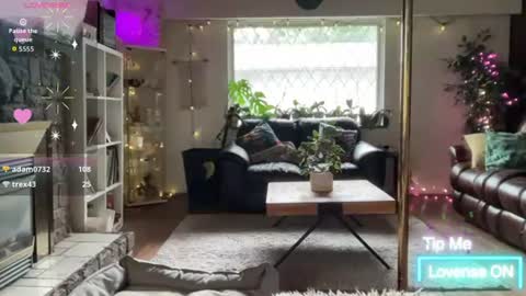 Luubeam             INSTA luubeammm TWITTER lunaisreallycu1 online show from June 2026 09:37:02 PM