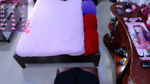 Lufek23 online show from December 2024 08:50:01 PM