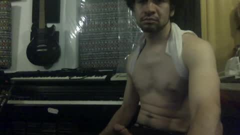 Snapshot of luis603ito chatting on June 2026 06:01:01 AM luis603ito online show from June 2026 06:01:01 AM