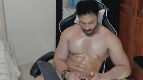 luis_baptista online show from May 2026 11:12:03 PM