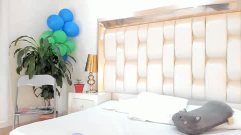       online show from January 2025 12:24:02 PM