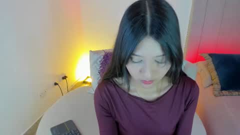 Snapshot of luisah_ chatting on July 2026 07:21:01 PM L U I S A online show from July 2026 07:21:01 PM