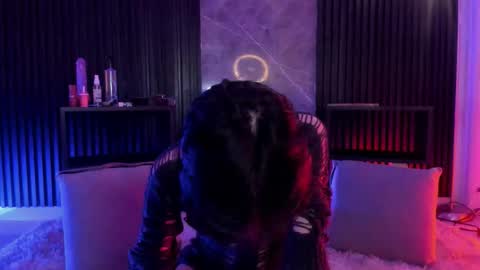 luixdust1 online show from September 2025 05:08:02 AM